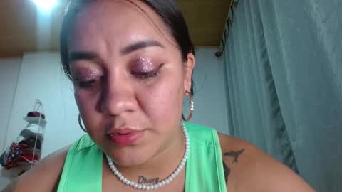 Snapshot of andrebigboobs chatting on February 14, 1:34 am Andre online show from February 14, 1:34 am