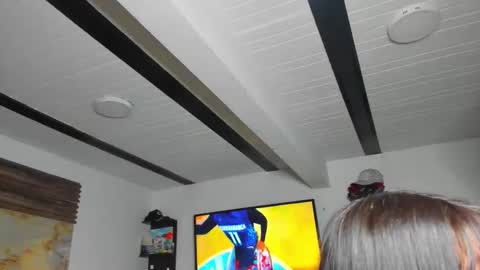 Snapshot of andrees_s chatting on November 12, 7:03 pm andrees_s online show from November 12, 7:03 pm