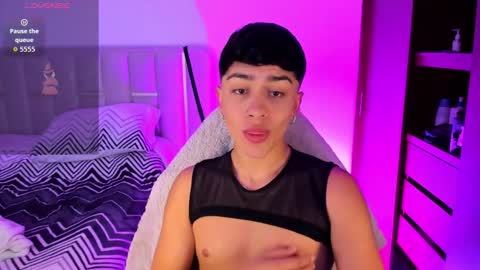 Andrew online show from February 28, 12:11 am