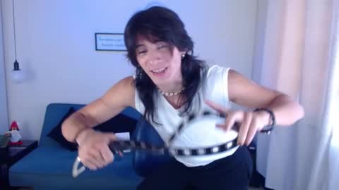 Snapshot of andreey50 chatting on December 18, 8:14 pm Andrey online show from December 18, 8:14 pm