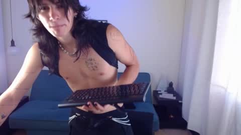 Snapshot of andreey50 chatting on December 22, 10:25 pm Andrey online show from December 22, 10:25 pm