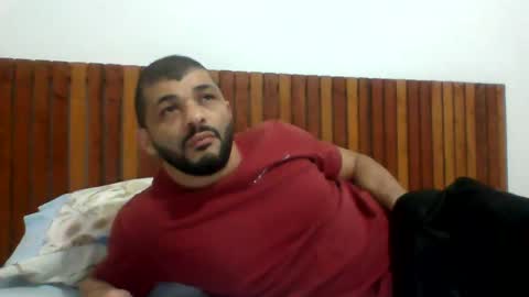Snapshot of andreloko123 chatting on June 2, 1:40 am andreloko123 online show from June 2, 1:40 am