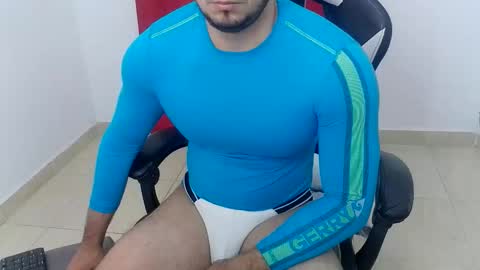 andres180950734 online show from September 19, 11:11 am