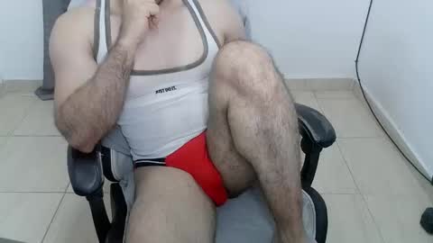 andres180950734 online show from April 24, 12:35 am