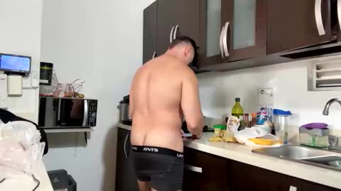 Andrs botero online show from March 9, 8:46 pm