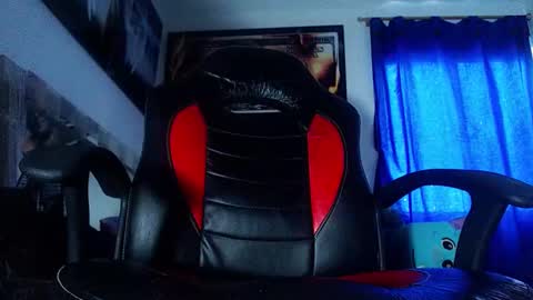 Andrs   o online show from February 10, 12:53 pm