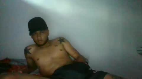 Snapshot of andres_xtz chatting on December 3, 7:01 pm andres_xtz online show from December 3, 7:01 pm