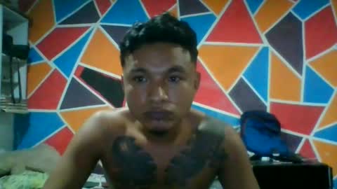 Snapshot of andresestaban786 chatting on August 2, 11:36 pm andresestaban786 online show from August 2, 11:36 pm