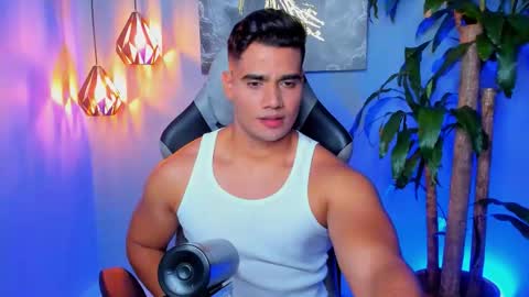 Andres online show from November 9, 10:08 pm