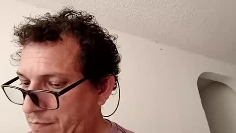 andresfloga online show from July 19, 3:49 pm
