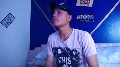 Snapshot of andresmatt chatting on December 24, 3:16 am ANDRESMATT online show from December 24, 3:16 am