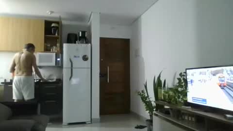 andresonmn online show from March 6, 9:06 am