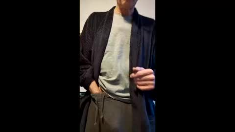 Snapshot of andrew160258 chatting on February 5, 12:43 pm Andrew online show from February 5, 12:43 pm