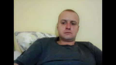 andrew3356577 online show from October 26, 3:40 pm