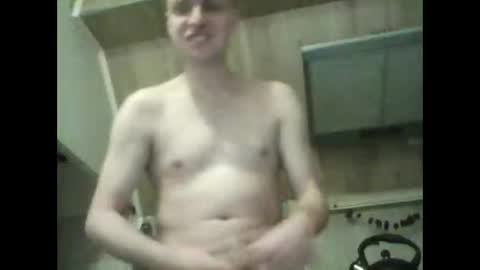 andrew3356577 online show from October 27, 3:43 am