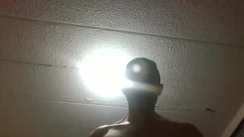 andrew973578 online show from March 6, 10:17 pm