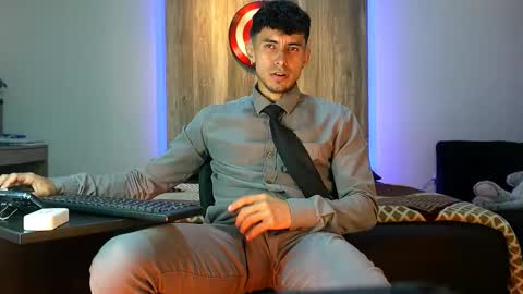 Andrew online show from October 1, 5:24 am