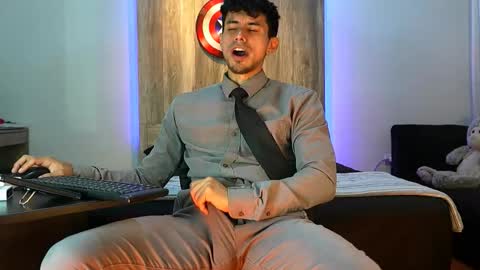 Andrew online show from October 21, 1:50 am