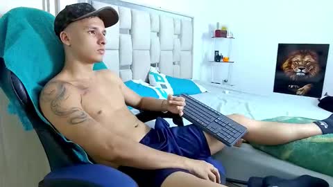 Andrew online show from February 17, 3:03 am