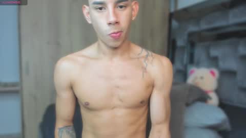 Andrew M. online show from November 7, 3:28 am