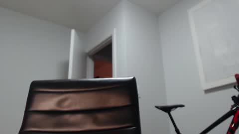 ANDREW WEST online show from January 28, 11:07 pm