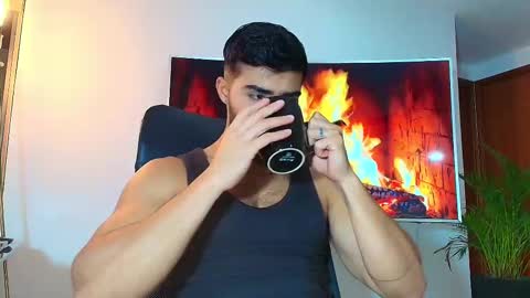 ANDREW WEST online show from February 26, 10:53 pm