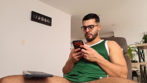 ANDREW WEST online show from February 27, 1:33 pm