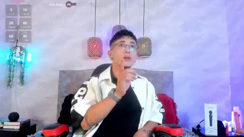 andrewayne_ online show from June 30, 5:19 am