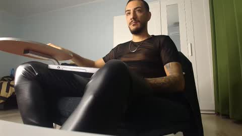 MasterRomania  online show from November 20, 5:40 am