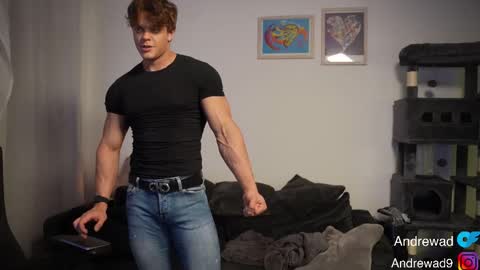 Snapshot of andrewd9 chatting on December 3, 3:03 am PVT Open online show from December 3, 3:03 am