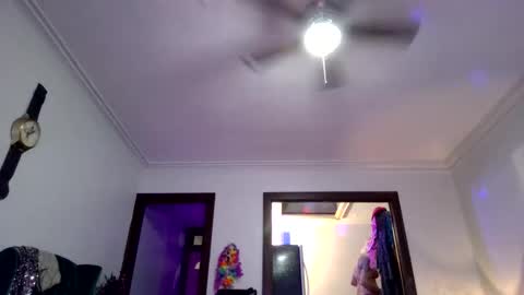 andrewgennie online show from November 30, 4:05 am