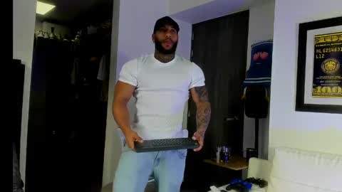 Andrew Johnson online show from May 31, 7:59 pm