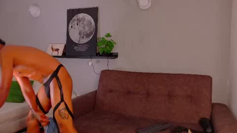 Snapshot of andrewkenoxx_ chatting on June 13, 7:12 pm ANDREW KENNOXX online show from June 13, 7:12 pm