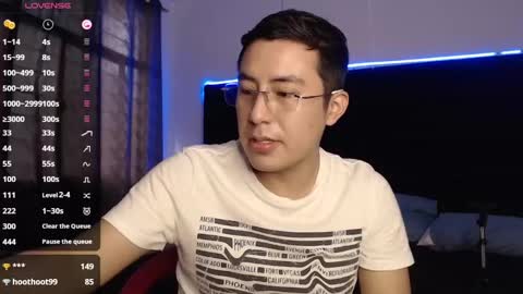 andrewmhilton_ online show from February 9, 8:34 pm