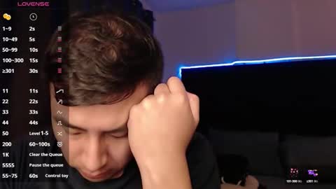 andrewmhilton_ online show from September 26, 7:34 am