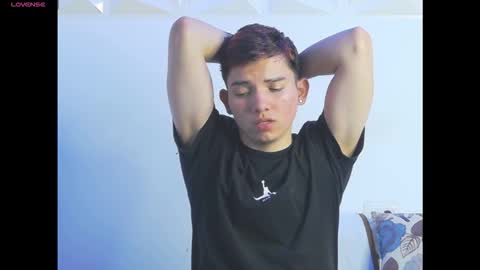 Snapshot of andrewortix chatting on December 2, 4:07 am AndreWortix online show from December 2, 4:07 am