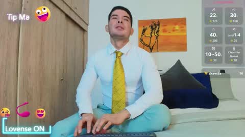 Snapshot of andrewstelee chatting on September 27, 8:47 pm andrewstelee online show from September 27, 8:47 pm