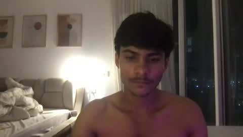 andrewtatae01 online show from June 26, 5:06 pm