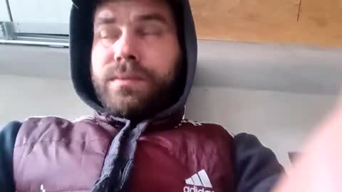 Snapshot of andrey21q chatting on October 7, 8:22 am andrey21q online show from October 7, 8:22 am