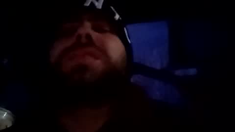 Snapshot of andrey21q chatting on January 11, 3:28 pm andrey21q online show from January 11, 3:28 pm