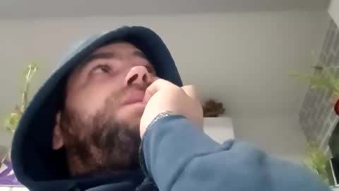 Snapshot of andrey21q chatting on January 12, 5:34 am andrey21q online show from January 12, 5:34 am