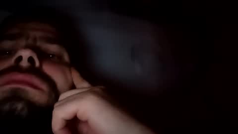 Snapshot of andrey21q chatting on January 12, 9:53 pm andrey21q online show from January 12, 9:53 pm