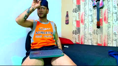   online show from December 26, 9:44 am