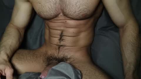 Snapshot of andreyhunk chatting on May 24, 9:14 am andreyhunk online show from May 24, 9:14 am