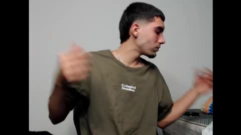 andriuhot066 online show from December 21, 1:26 am