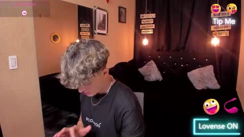      online show from March 8, 6:05 pm