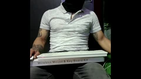Snapshot of androdd666 chatting on June 10, 3:07 am androd666 online show from June 10, 3:07 am