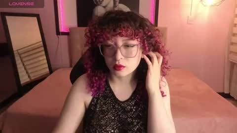 Snapshot of androm3da_ chatting on July 19, 12:31 pm androm3da_ online show from July 19, 12:31 pm