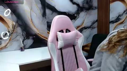 Snapshot of andry_will chatting on July 14, 2:05 am Andry online show from July 14, 2:05 am