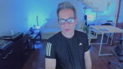 Andrew online show from November 13, 9:36 pm